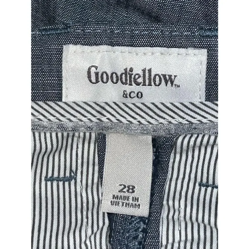 Goodfellow & Co. Chambray Blue Flat-Front Cotton 9” Shorts Men’s Size 28